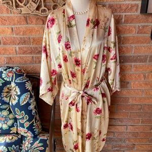 Alexandria Nicole • Medium • Floral • Gold/Red • Satin • Robe